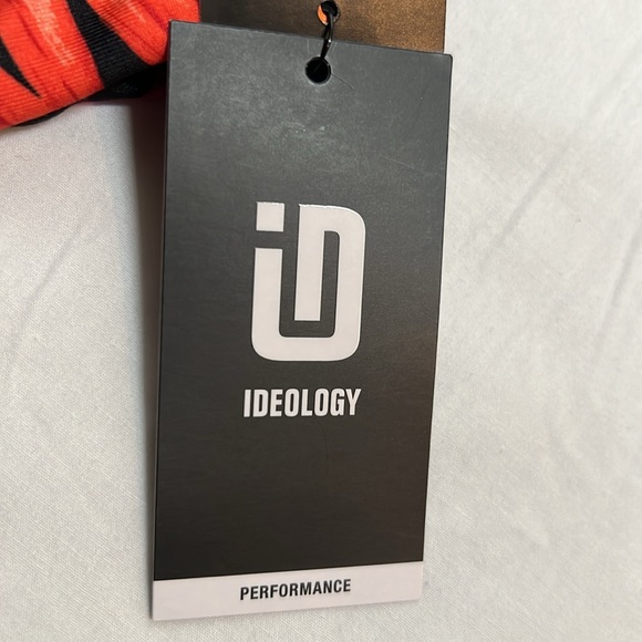 Id Ideology Women's Fern Low Impact Sports Bra, Fern Black, Large - Picture 6 of 10